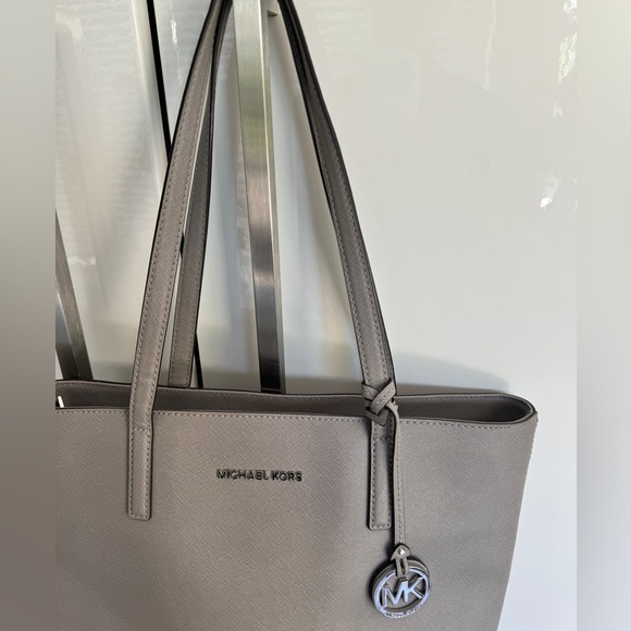 Michael Kors Purse - Picture 2 of 9